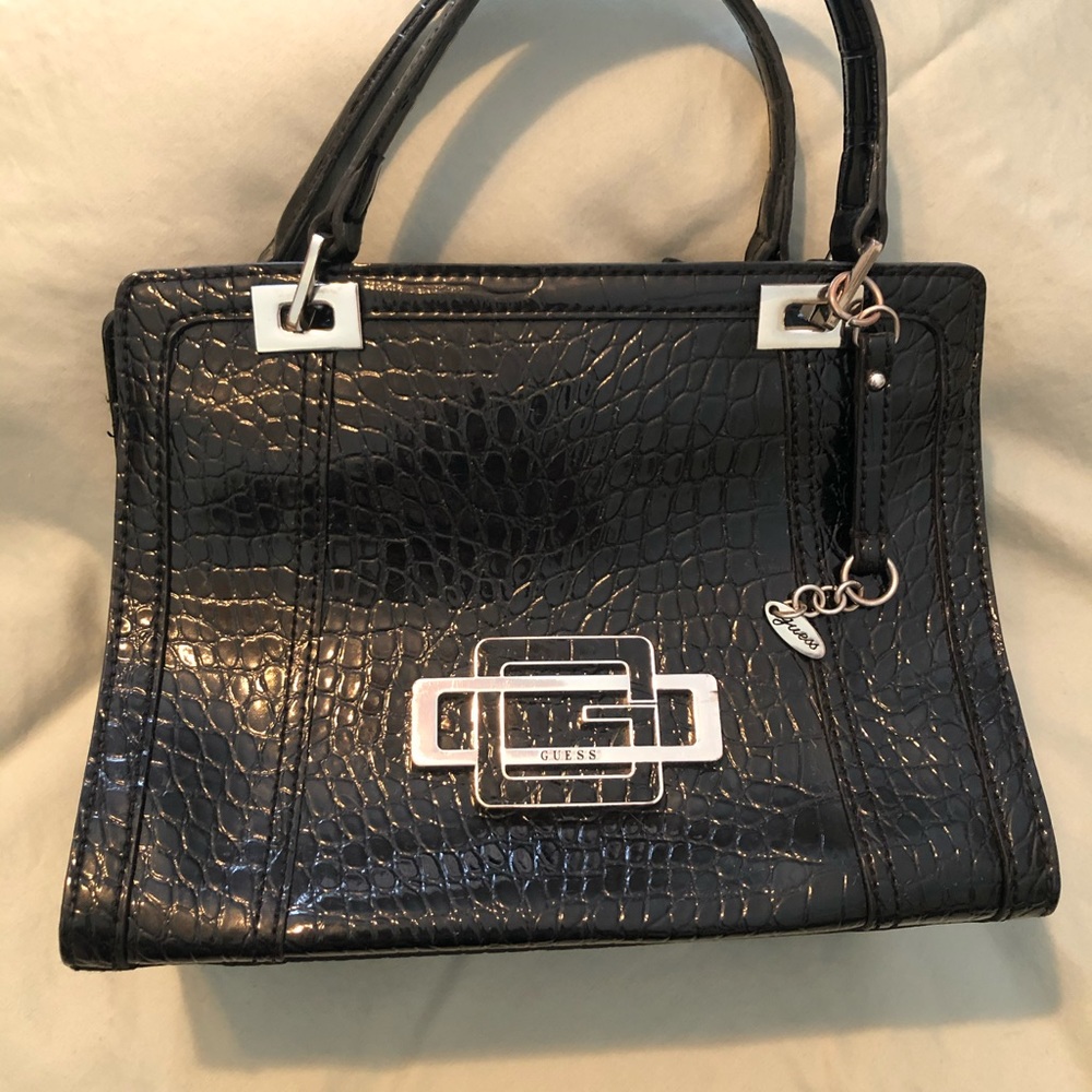 Guess purse